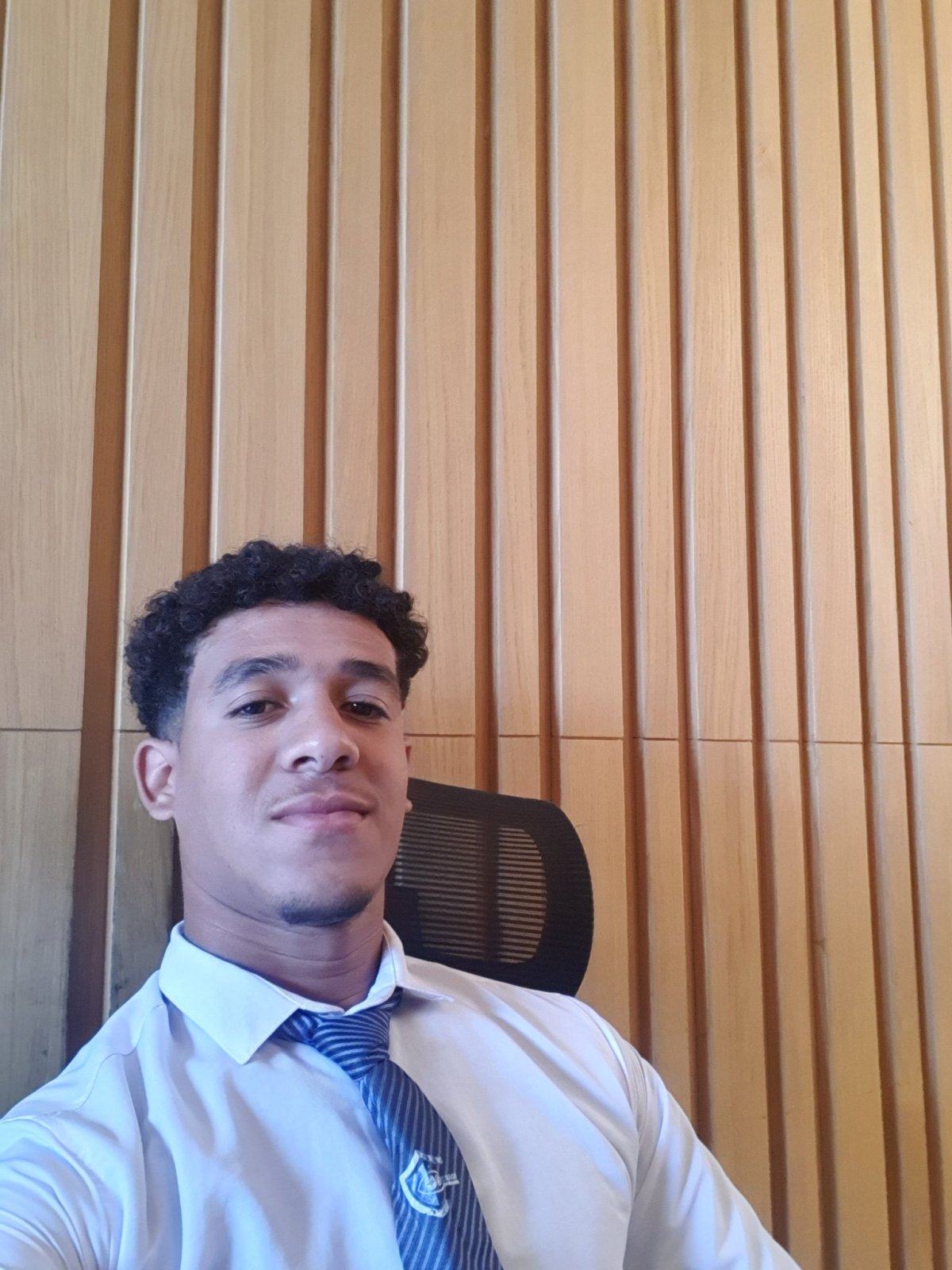 الصورة الرئيسية