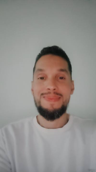Profile photo of طارق ب. — Tangier | Castizen
