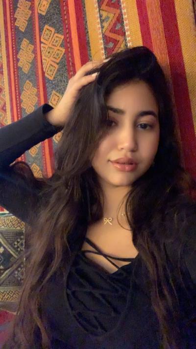 Profile photo of Basma T. — Casablanca | Castizen